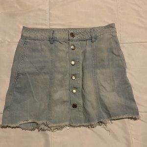 American eagle light wash jean skirt